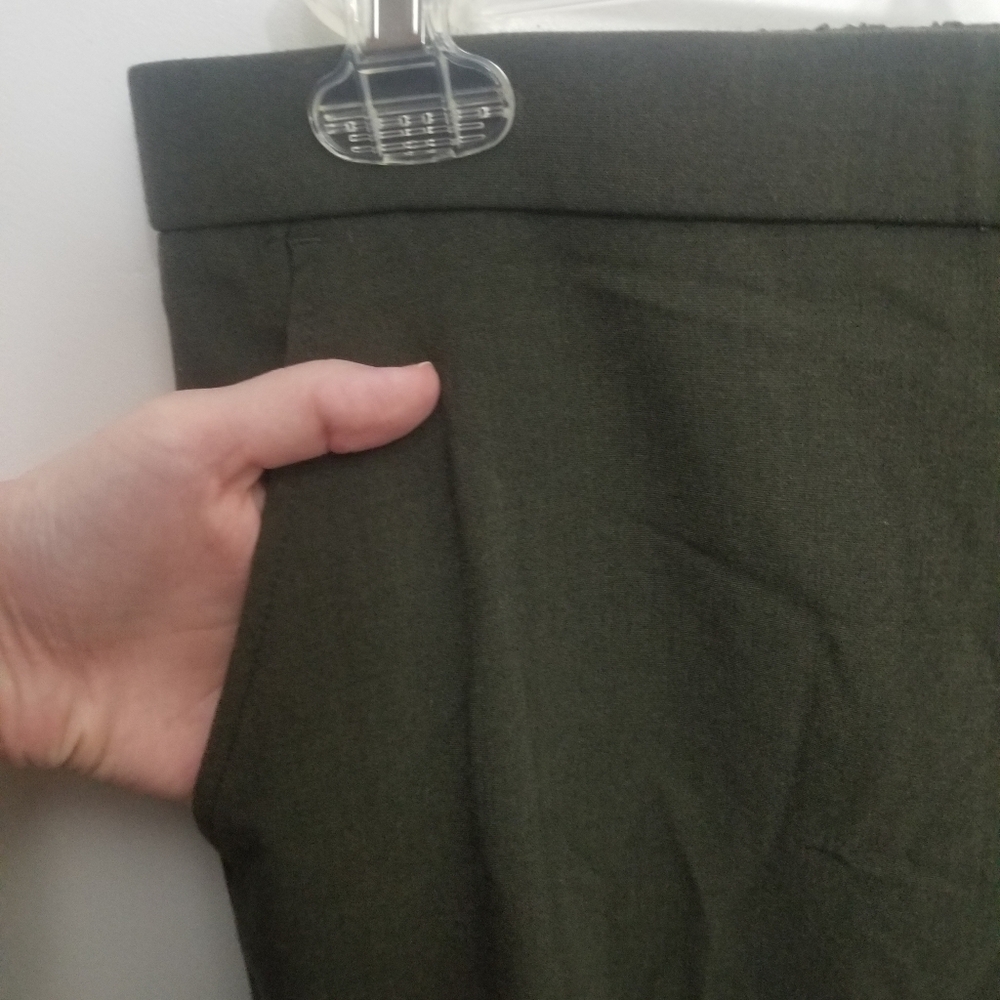 EUC green Kim Rogers pull-on pants - Picture 3 of 5